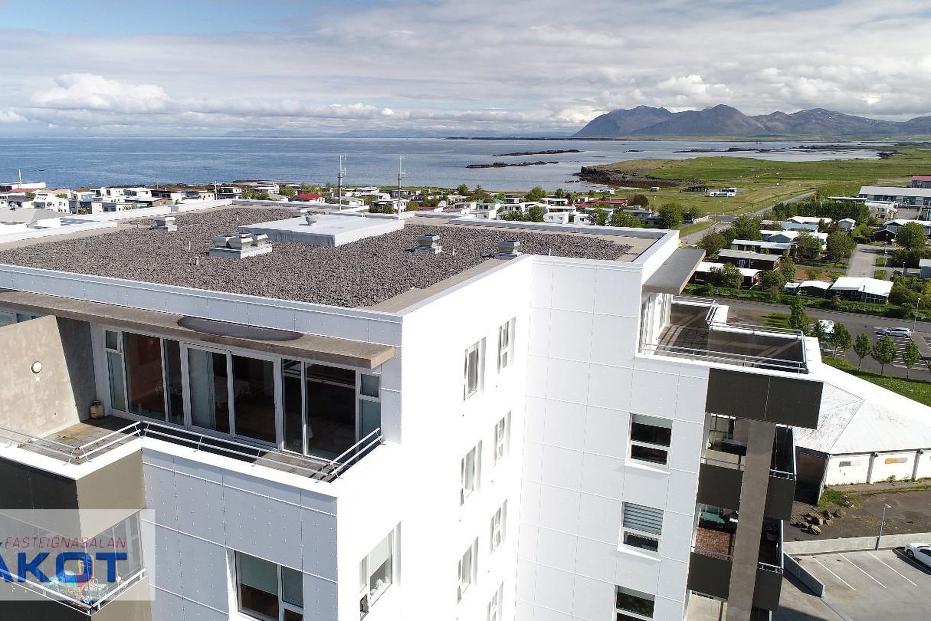 Stillholt 19 - 1001, 300 Akranes