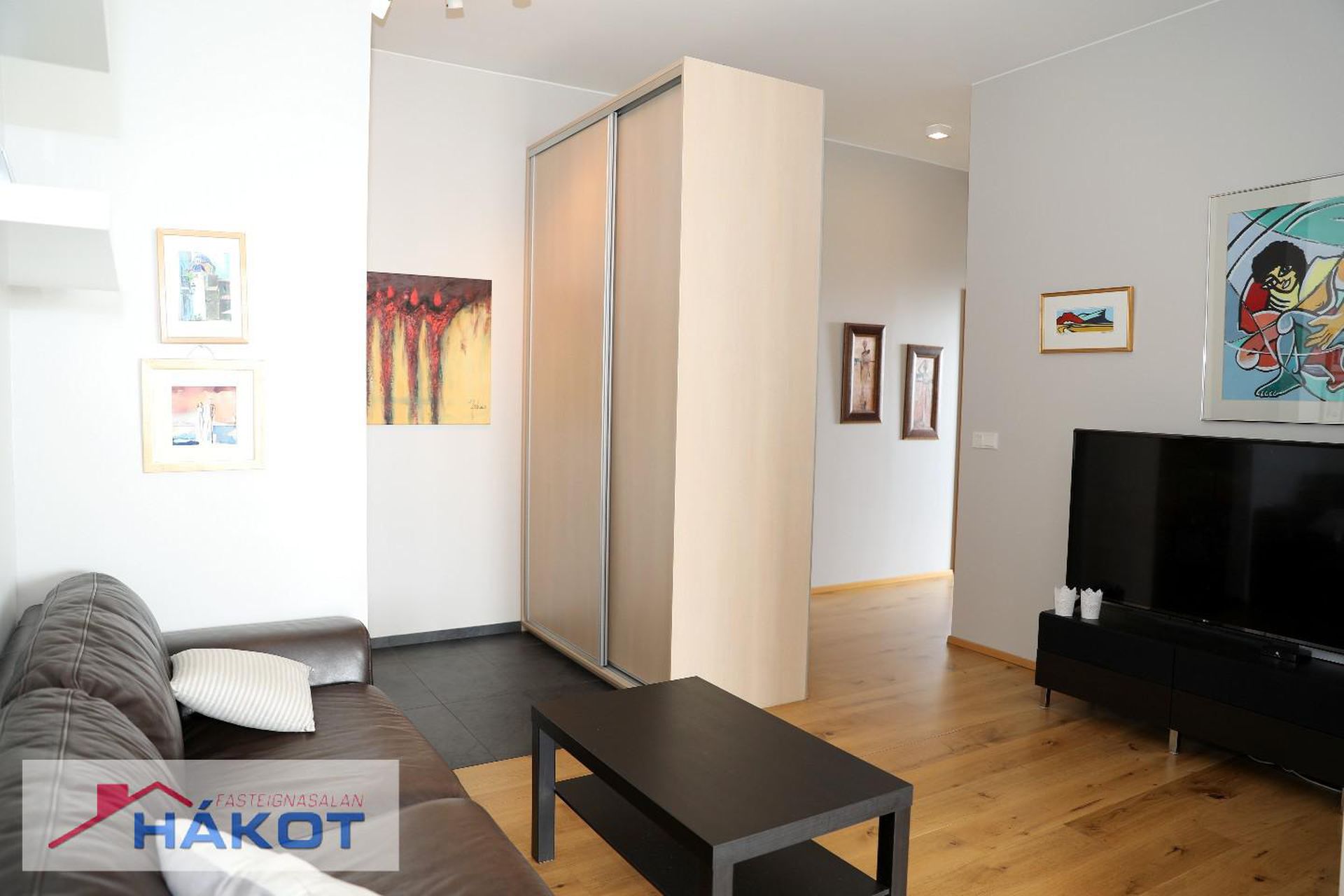 Stillholt 19 - 1001, 300 Akranes