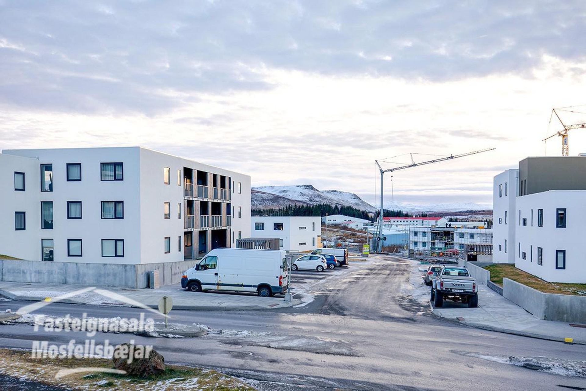Vefarastræti 19, 270 Mosfellsbær