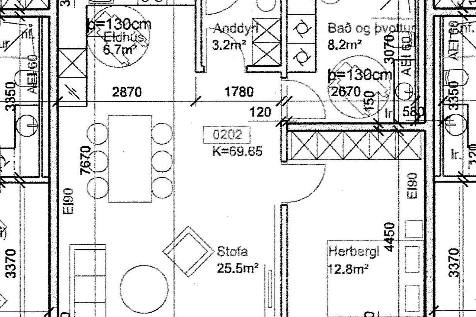 Vefarastræti 19, 270 Mosfellsbær