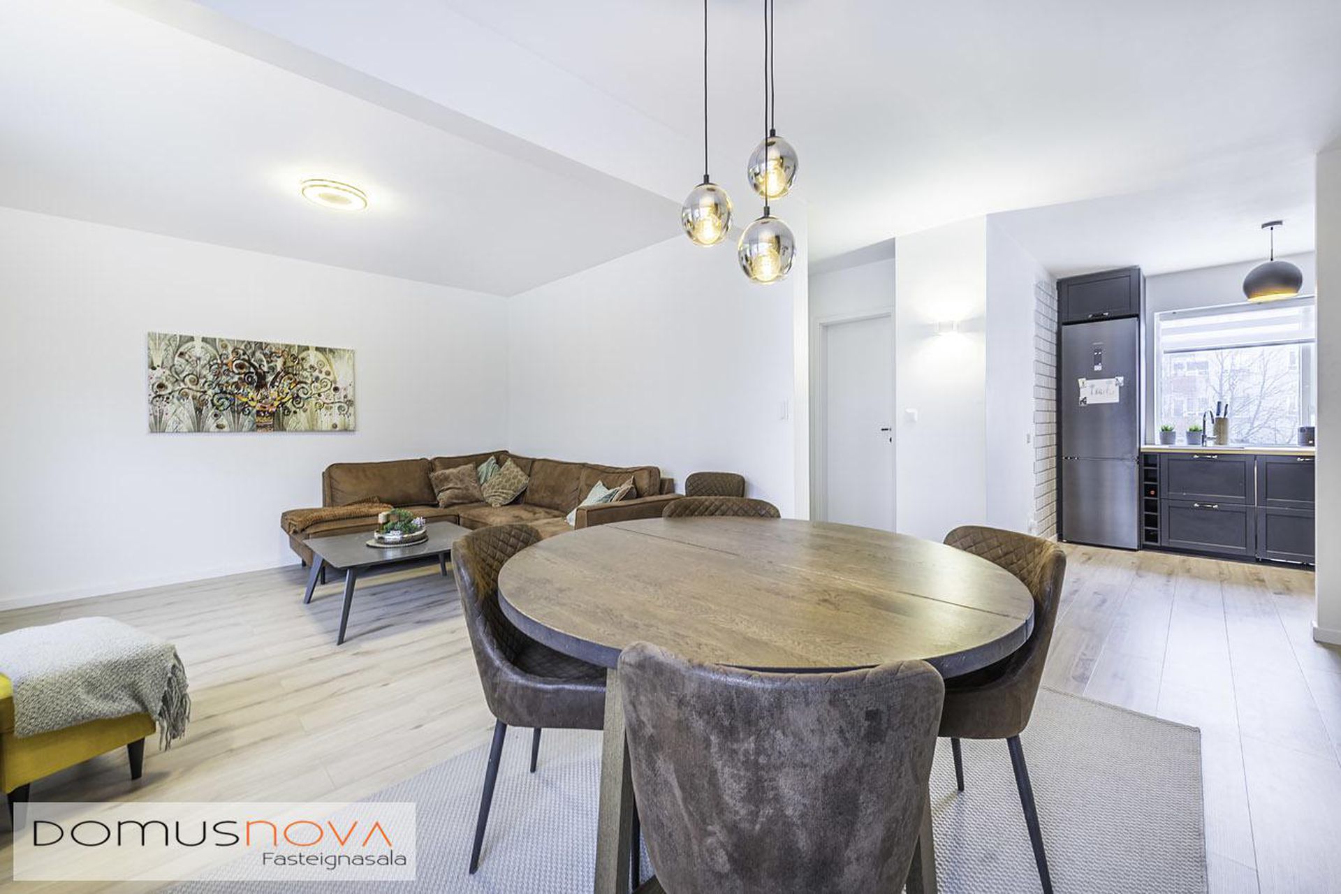Stigahlíð 10, 105 Reykjavík