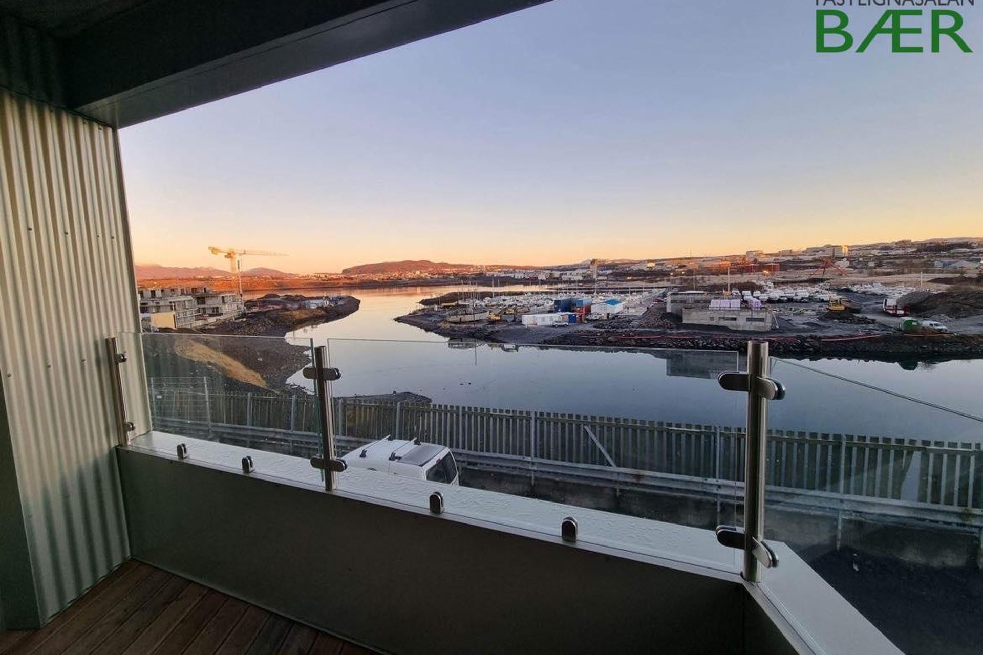 Arkarvogur 8, 104 Reykjavík
