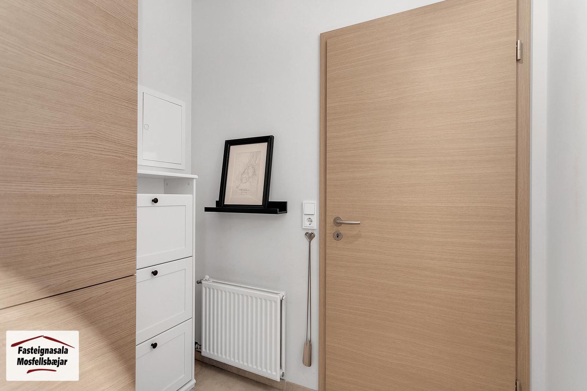 Gerplustræti 16, 270 Mosfellsbær