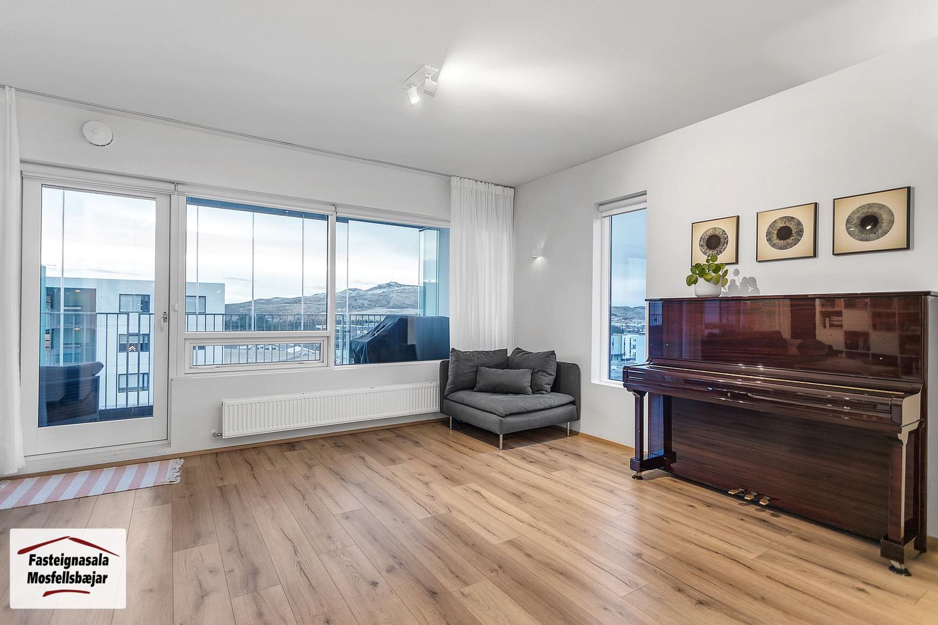 Gerplustræti 16, 270 Mosfellsbær