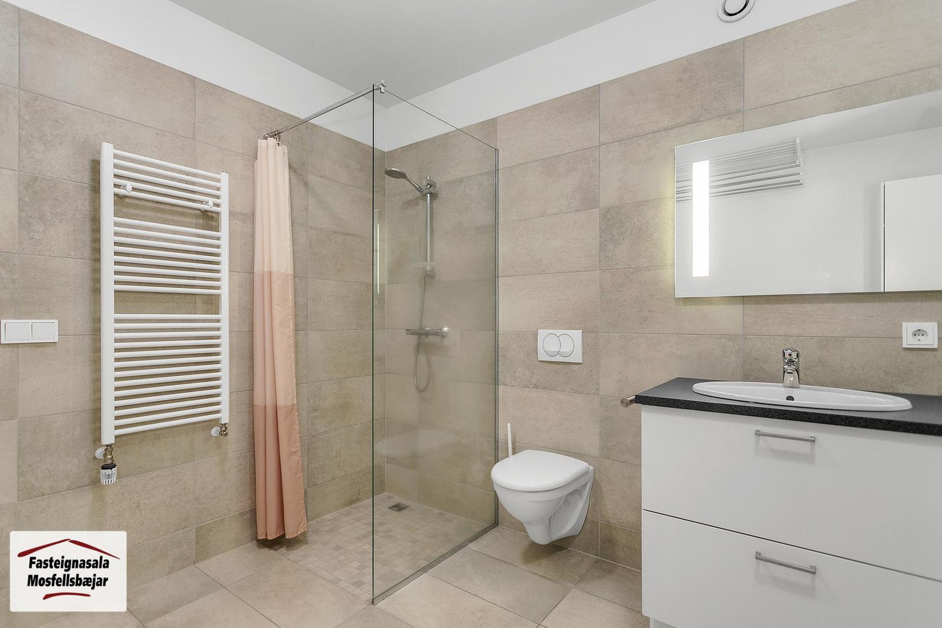 Gerplustræti 16, 270 Mosfellsbær