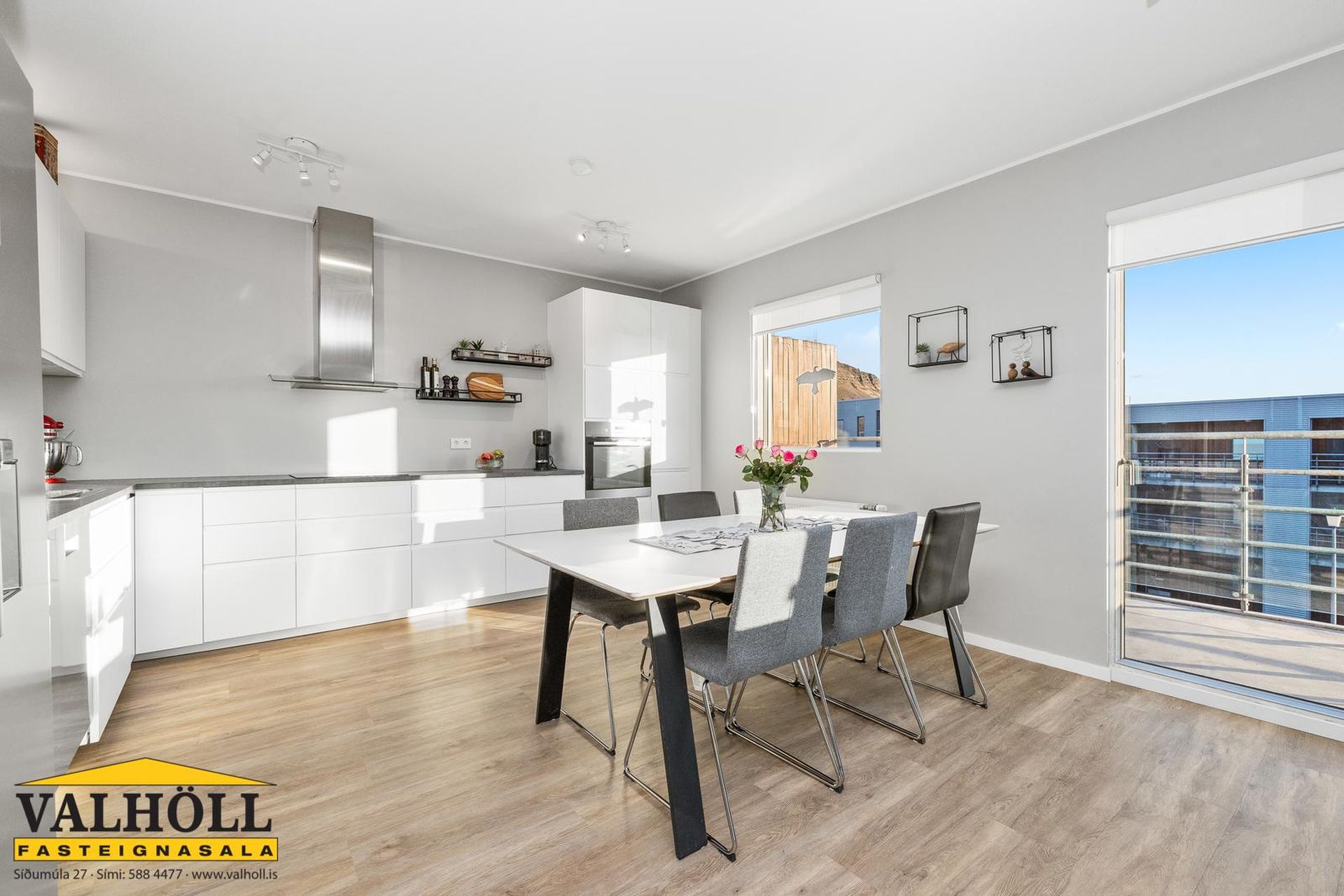 Klapparhlíð 24, 270 Mosfellsbær