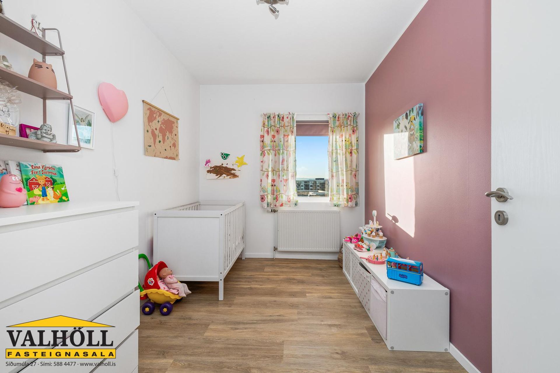 Klapparhlíð 24, 270 Mosfellsbær