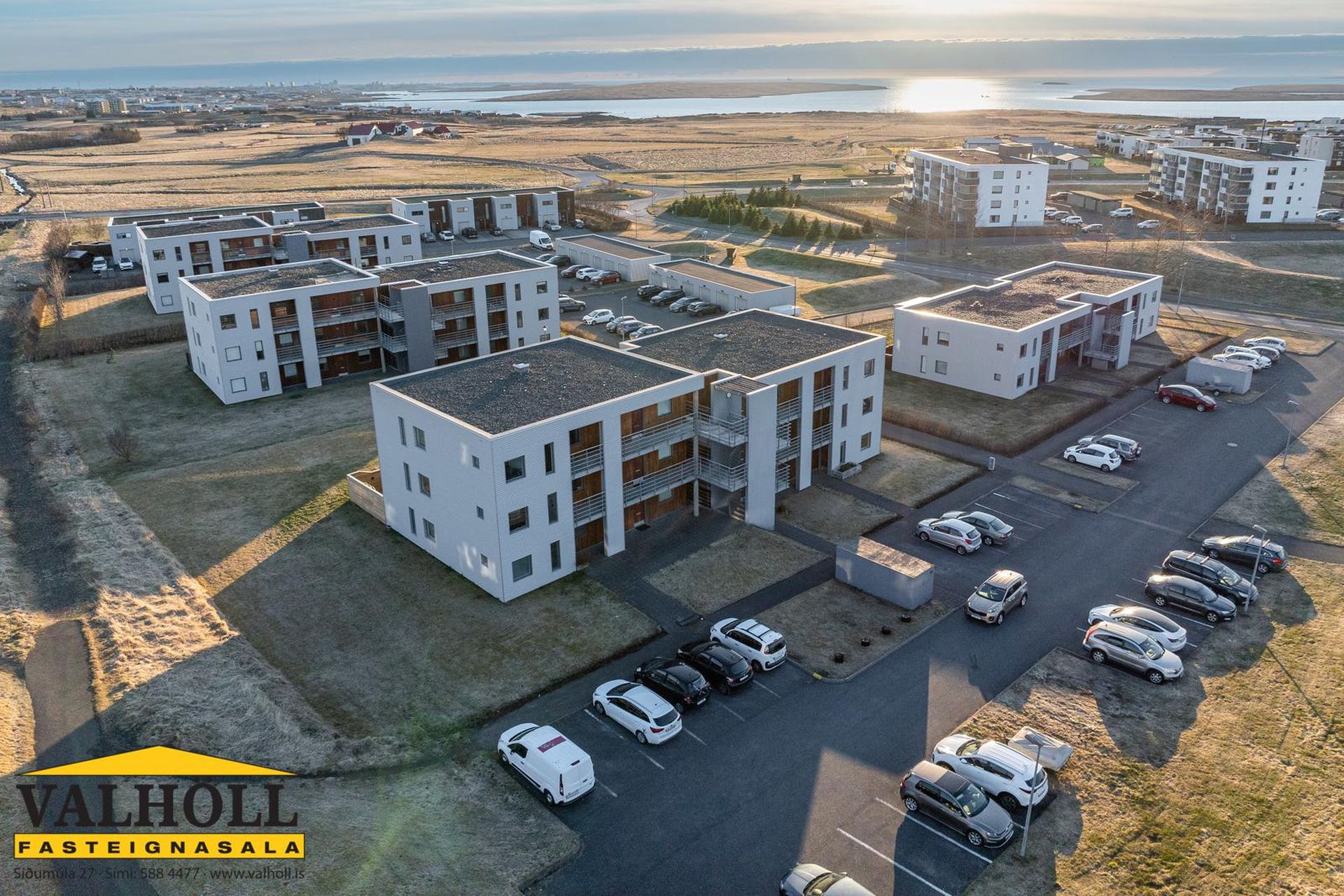 Klapparhlíð 24, 270 Mosfellsbær