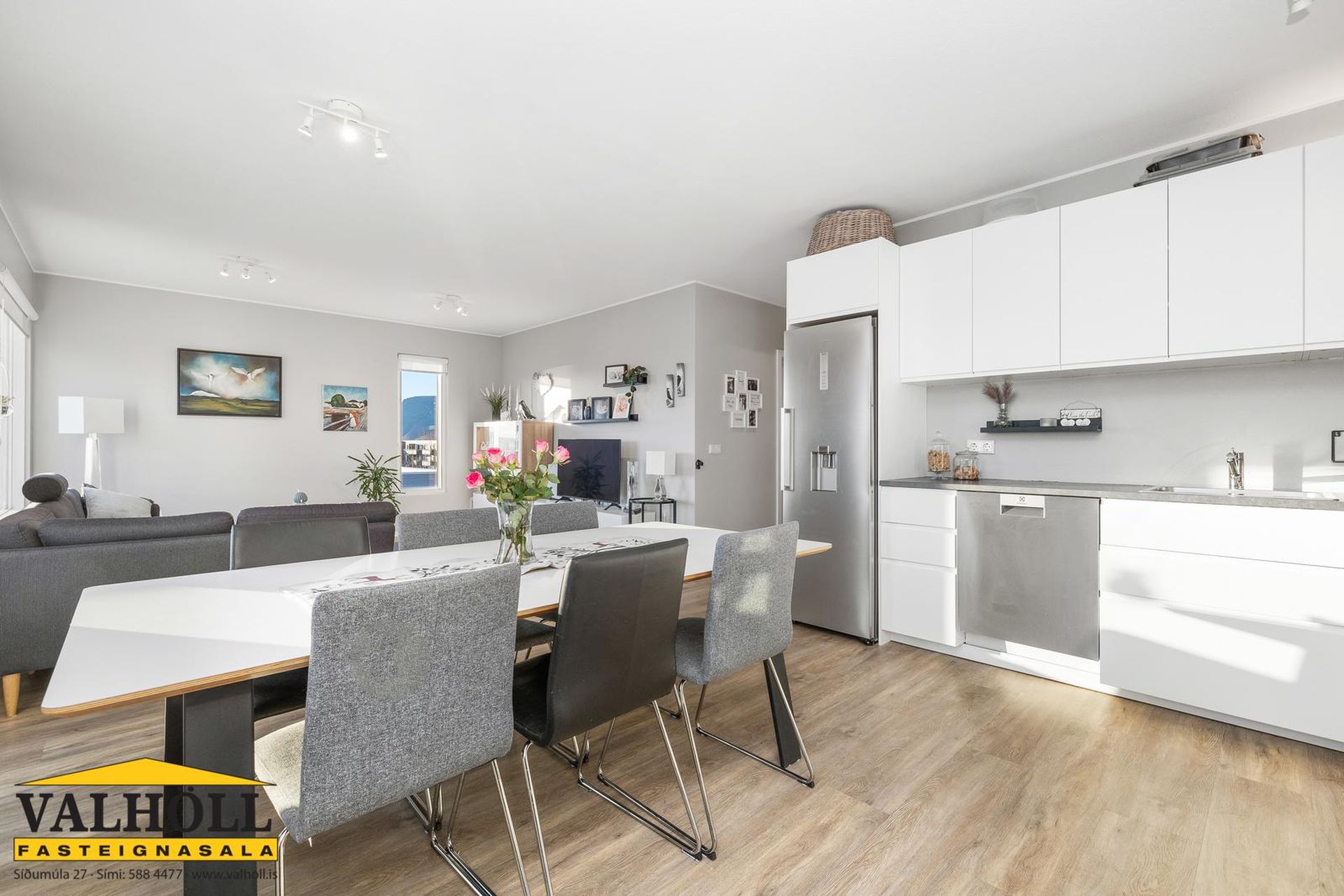 Klapparhlíð 24, 270 Mosfellsbær