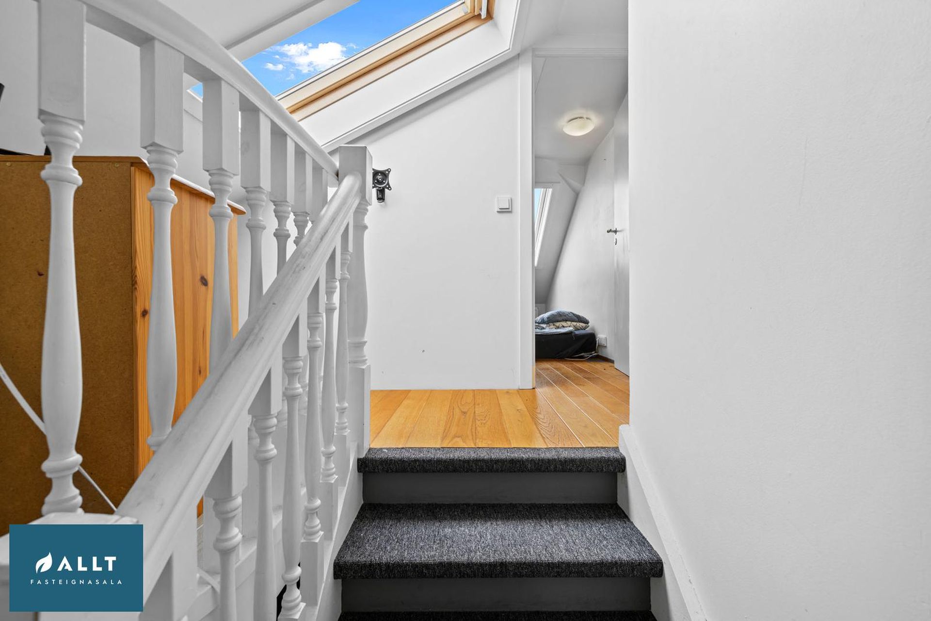 Hellisgata 18, 220 Hafnarfjörður