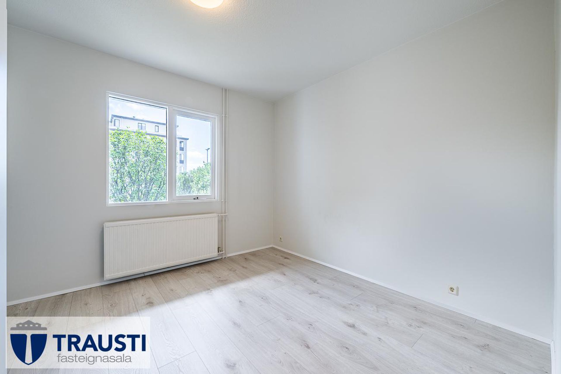 Vallarás 3, 110 Reykjavík