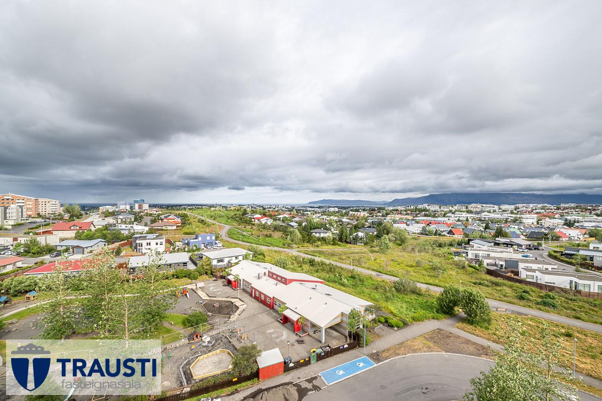 Rjúpnasalir 10, 201 Kópavogur