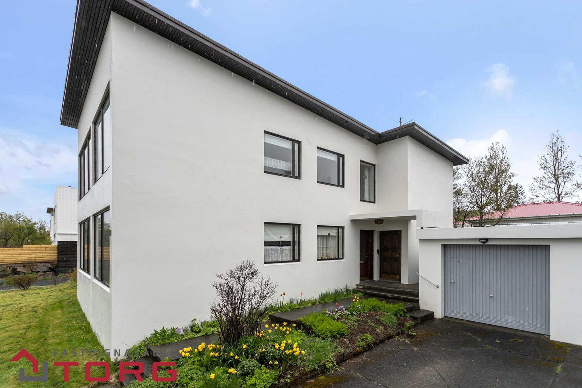 Kópavogsbraut 70, 200 Kópavogur