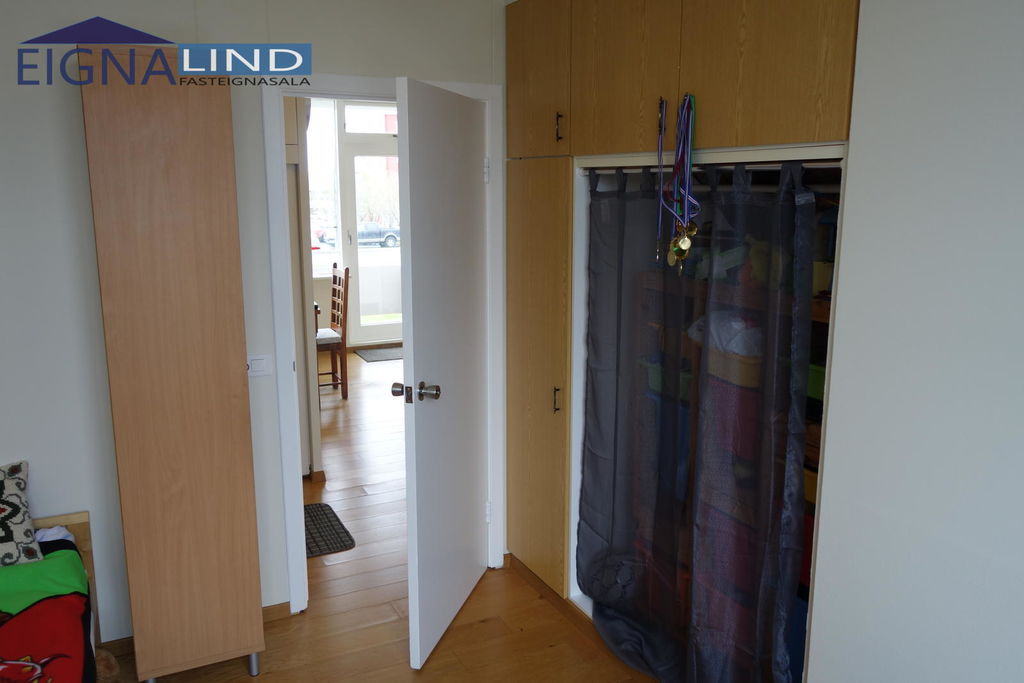Breiðvangur 12, 220 Hafnarfjörður