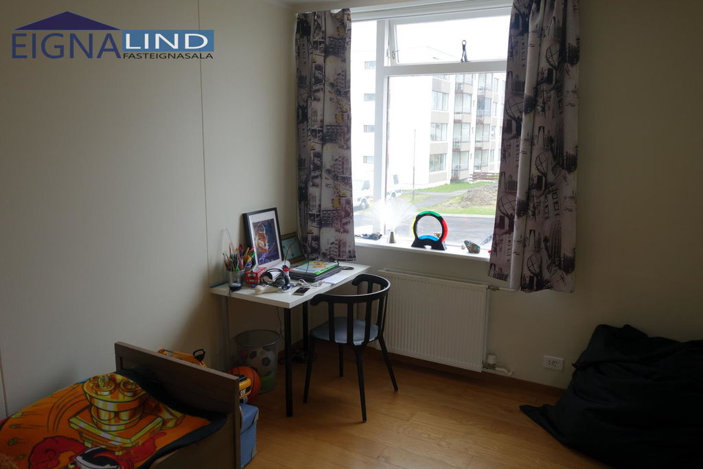 Breiðvangur 12, 220 Hafnarfjörður