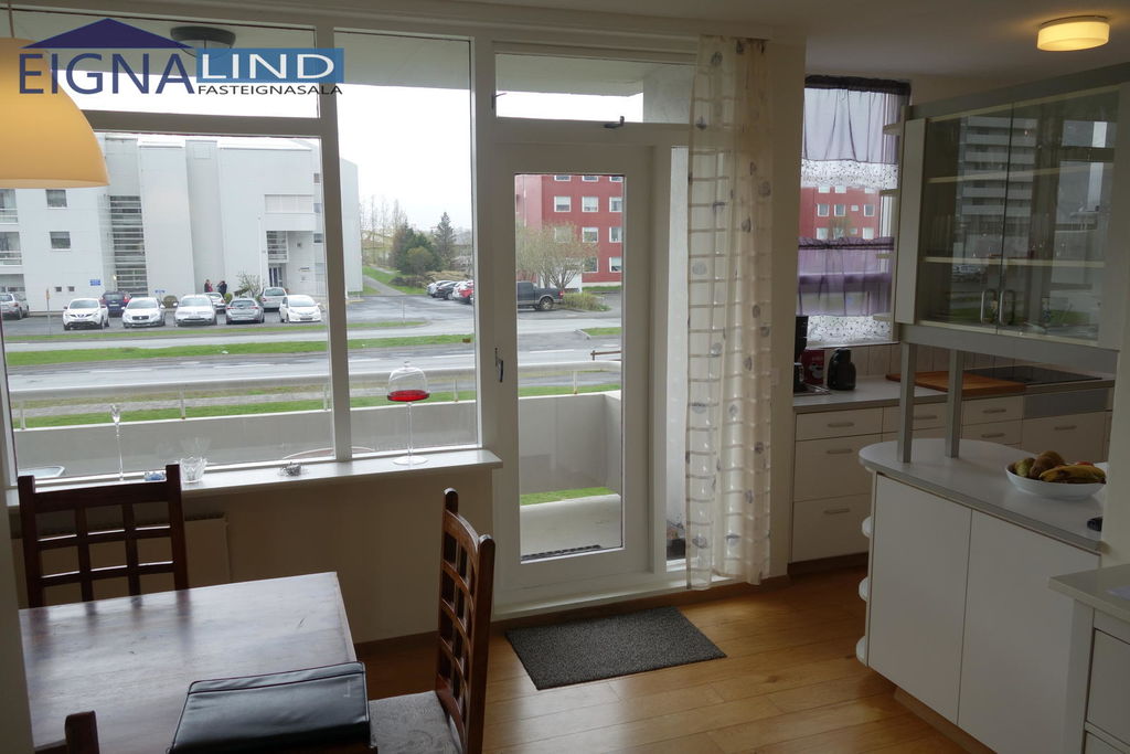 Breiðvangur 12, 220 Hafnarfjörður