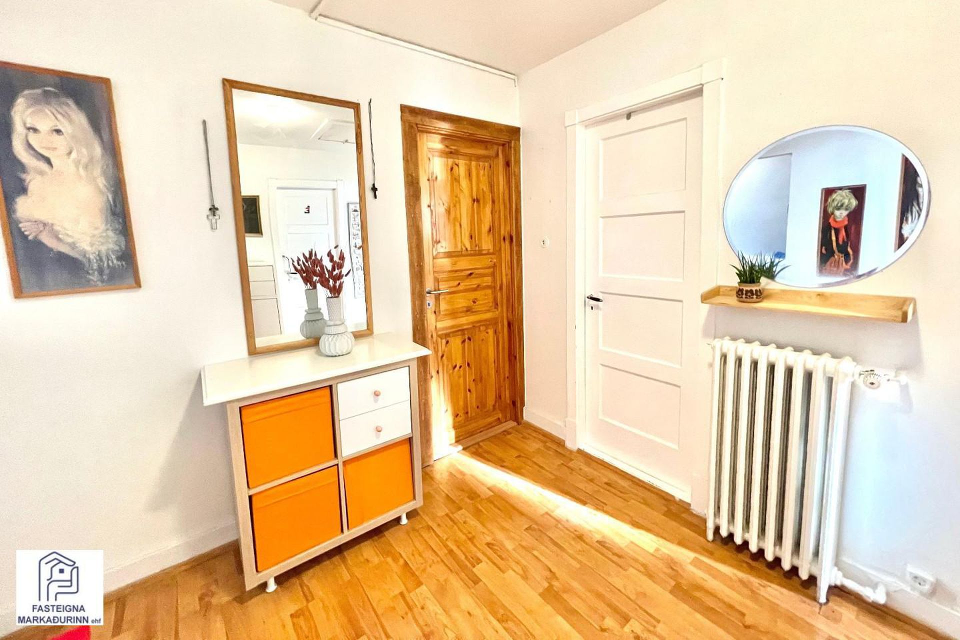 Vesturgata 19, 300 Akranes