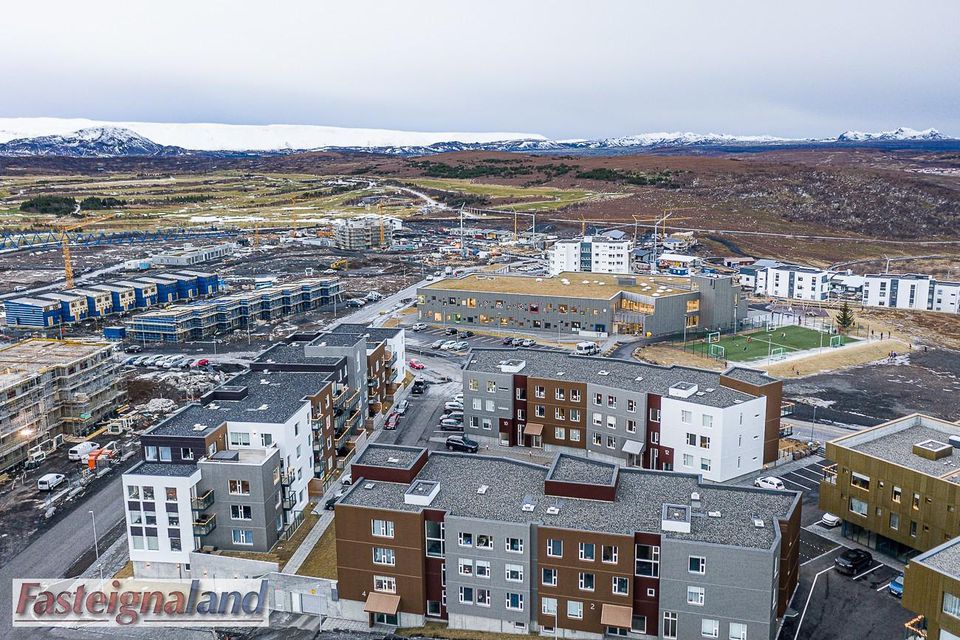 Vinastræti 10, 210 Garðabær