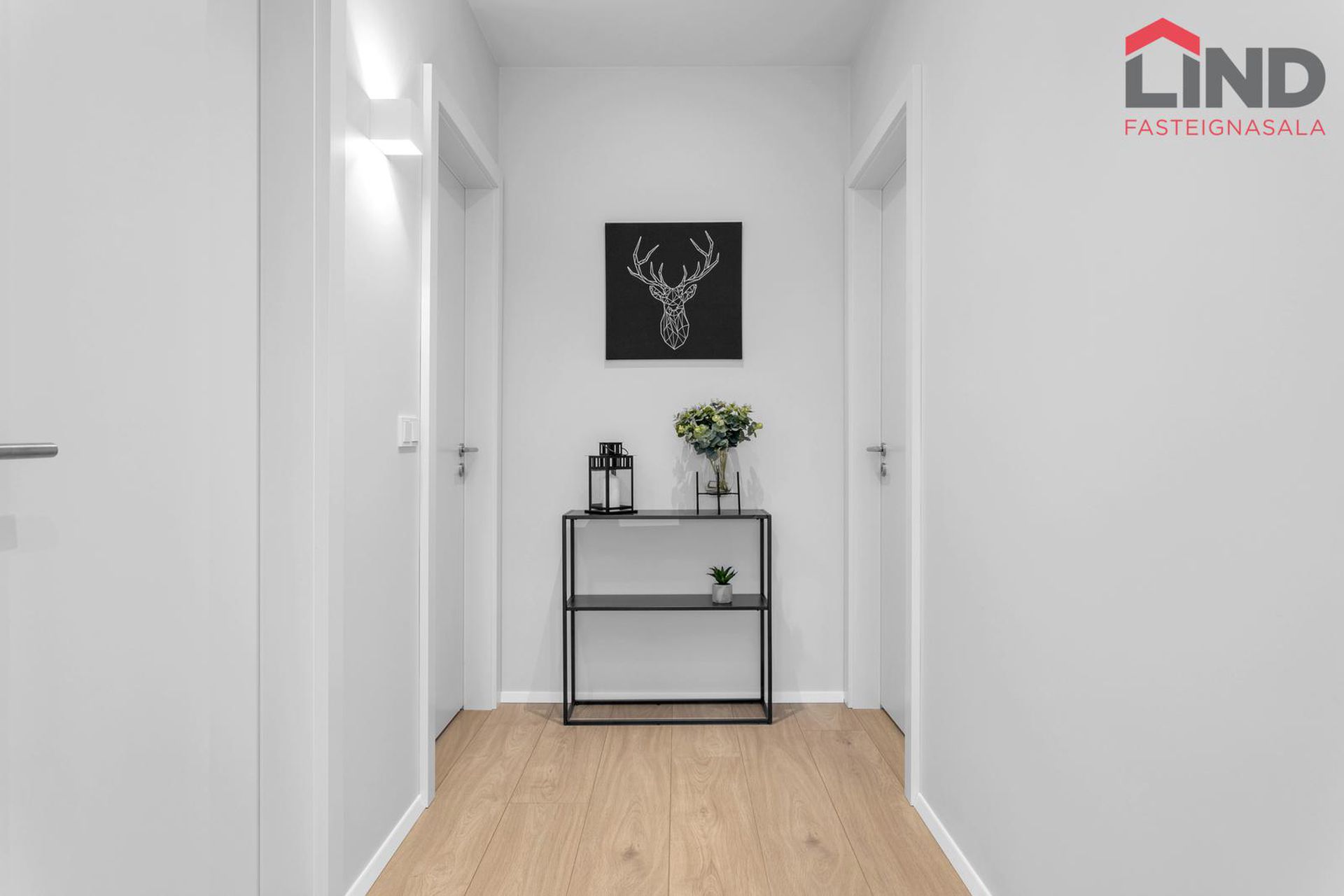 Smyrilshlíð 12, 102 Reykjavík