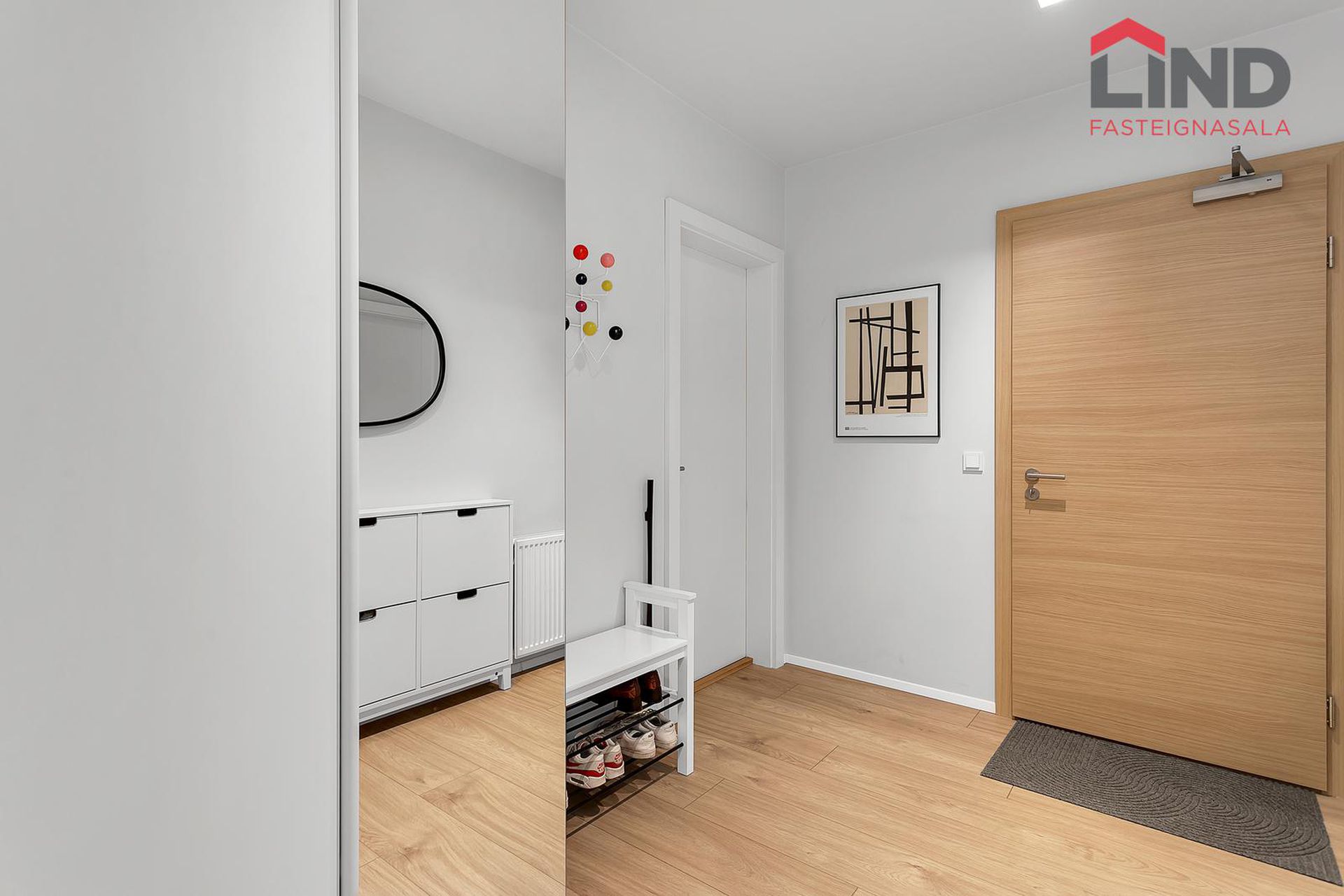 Smyrilshlíð 14, 102 Reykjavík