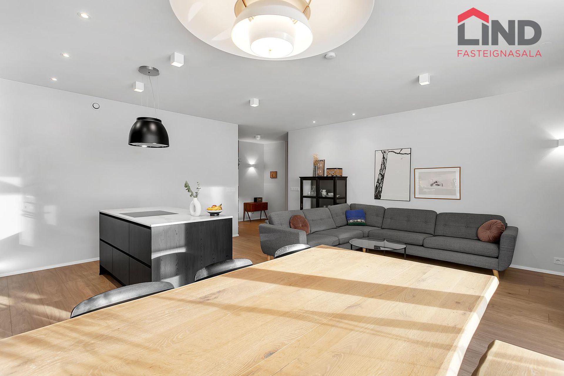 Smyrilshlíð 14, 102 Reykjavík