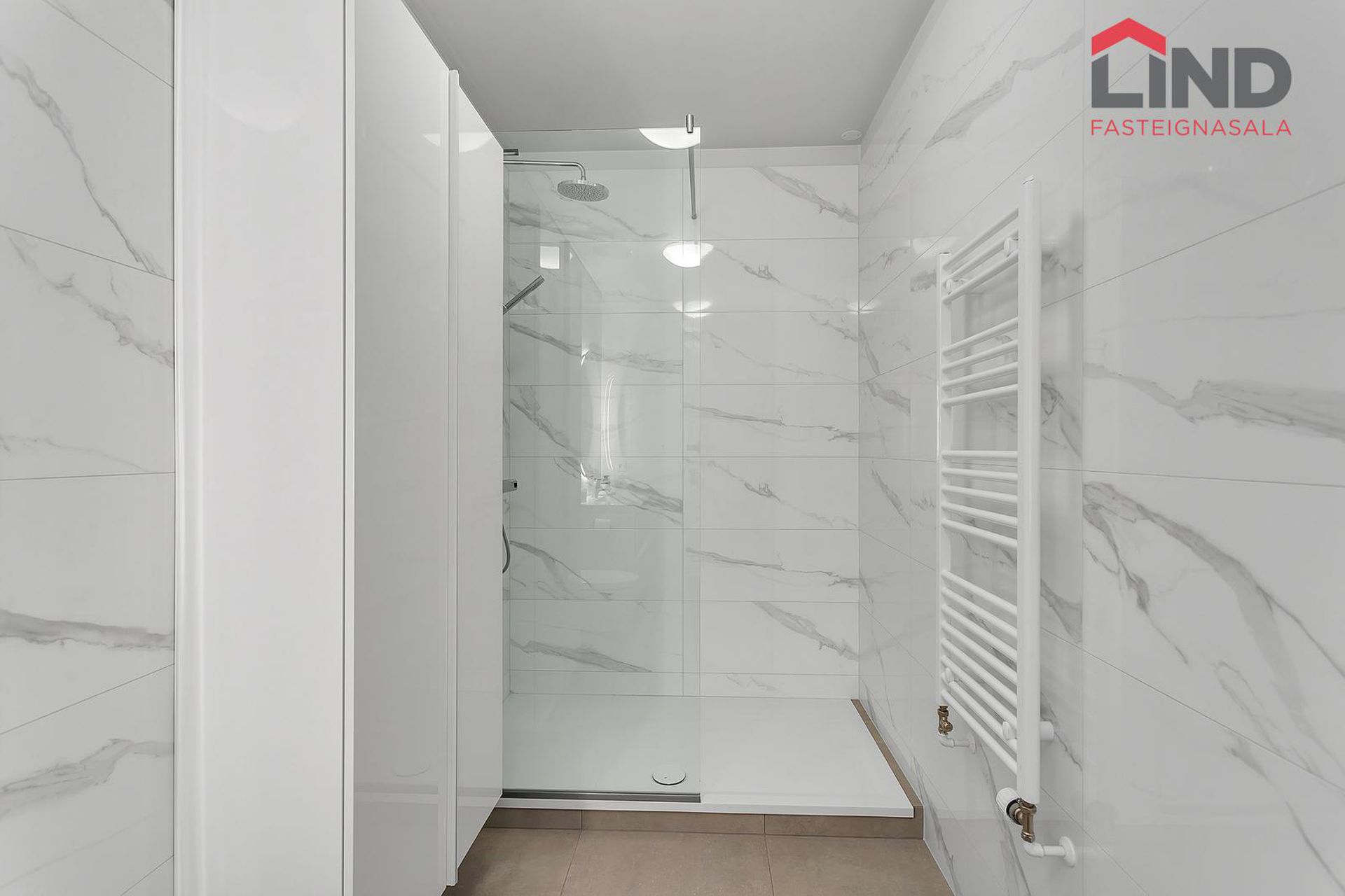 Smyrilshlíð 14, 102 Reykjavík