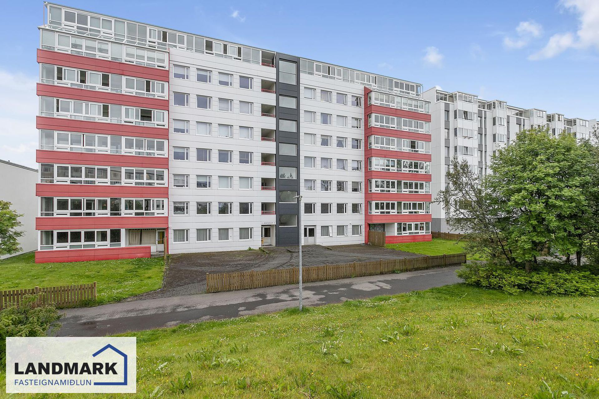 Hrafnhólar 6 6-8 - 0404, 111 Reykjavík