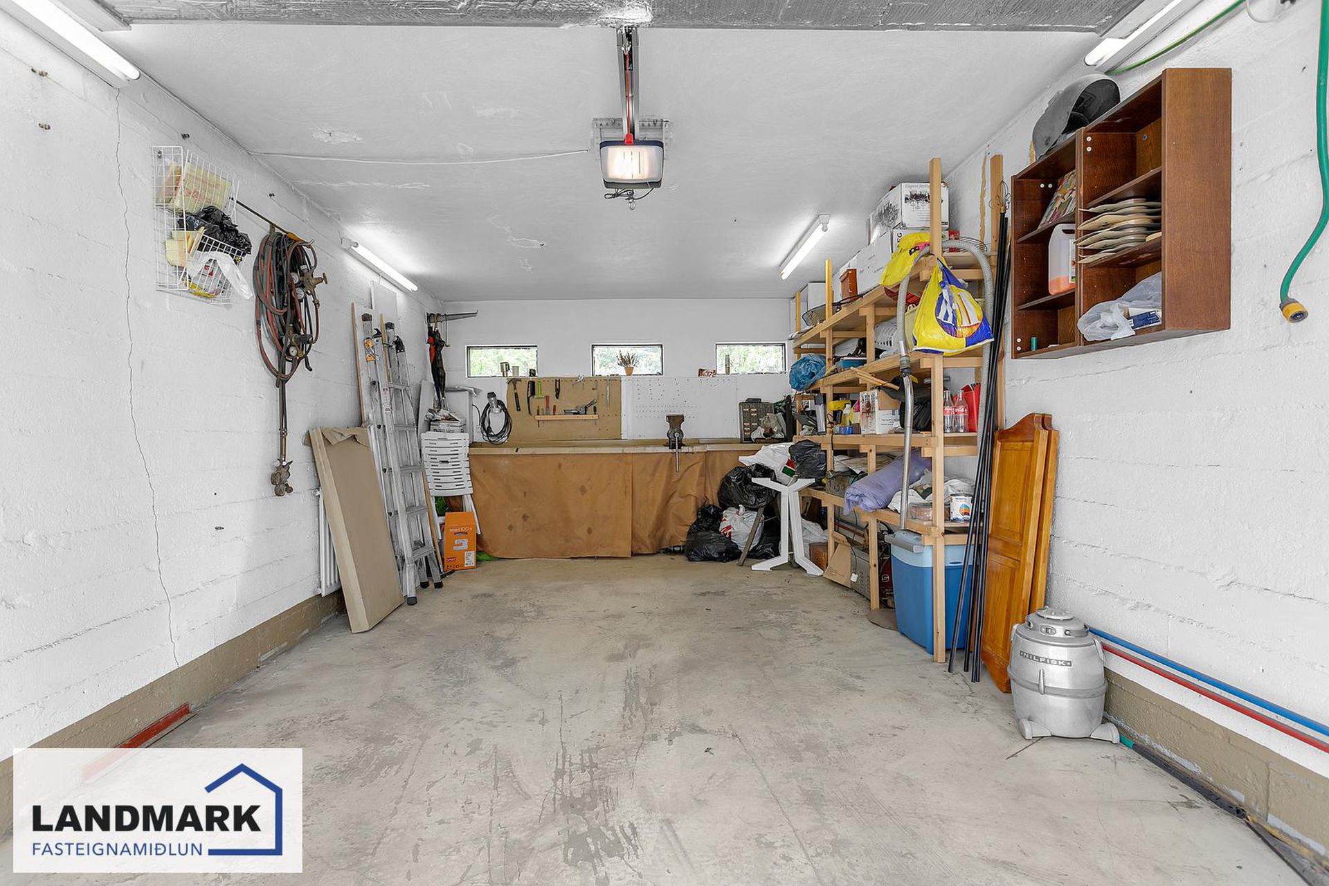 Hrafnhólar 6 6-8 - 0404, 111 Reykjavík