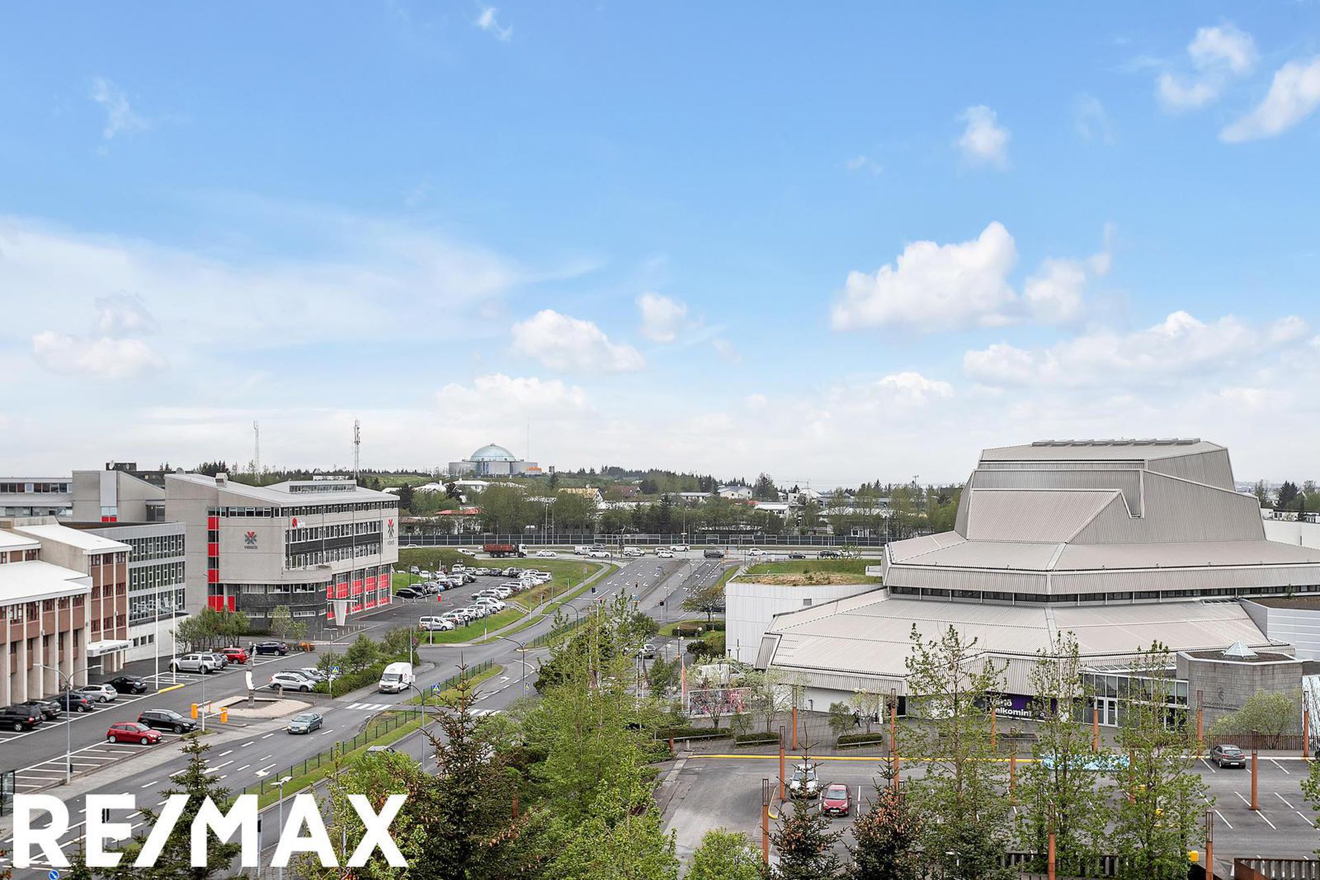 Hvassaleiti 58, 103 Reykjavík