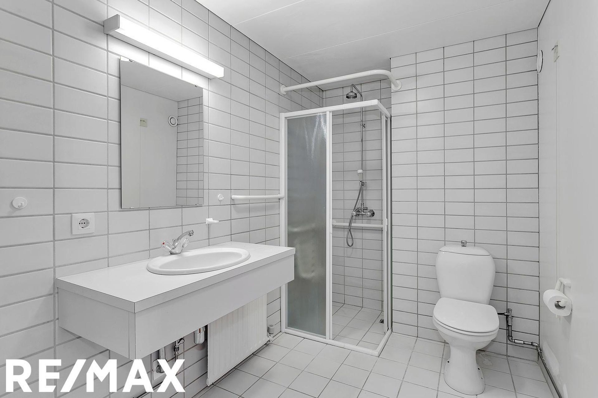 Hvassaleiti 58, 103 Reykjavík