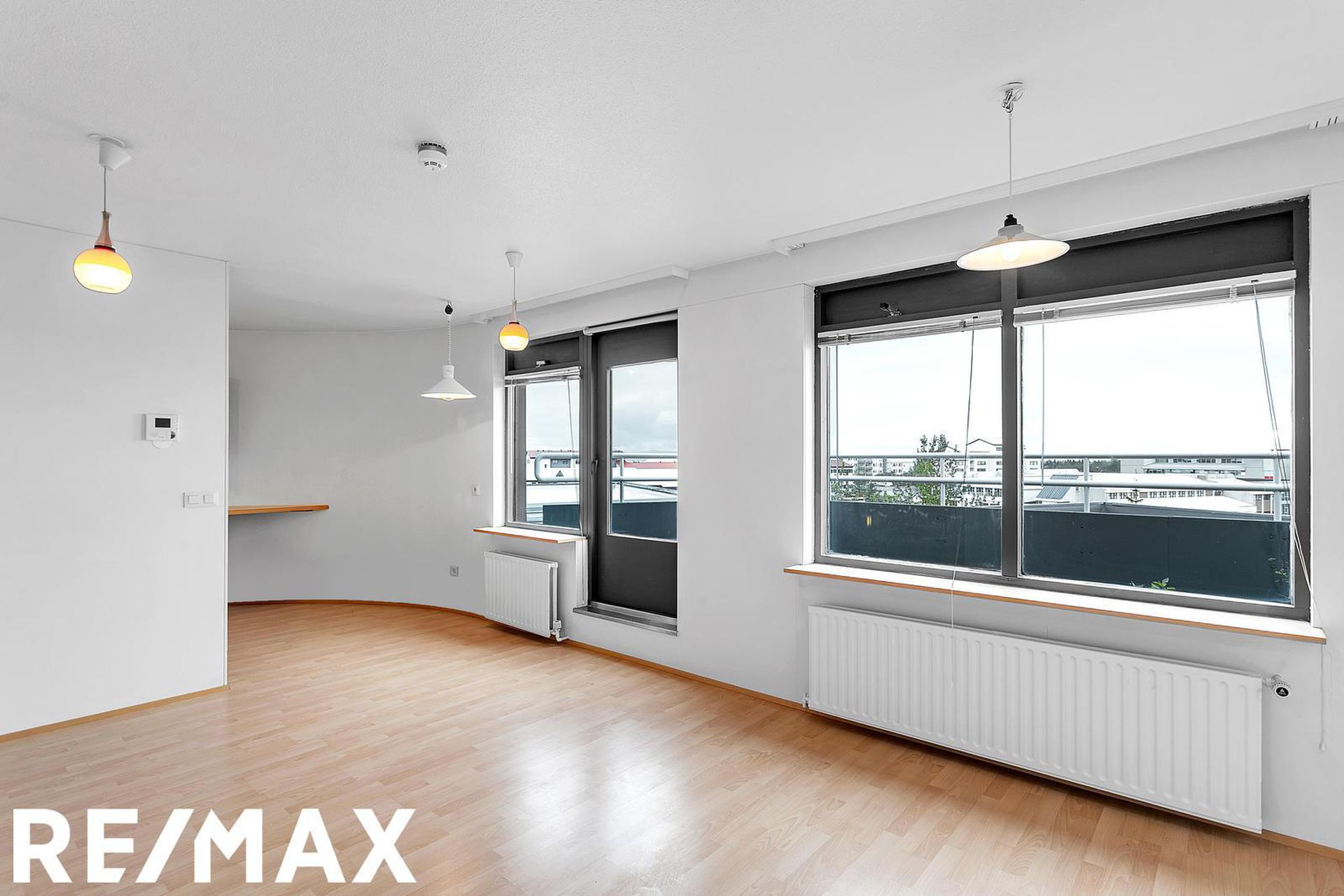 Hvassaleiti 58, 103 Reykjavík
