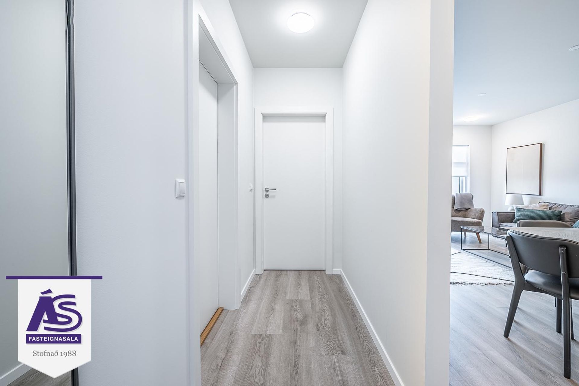 Áshamar 10, 221 Hafnarfjörður