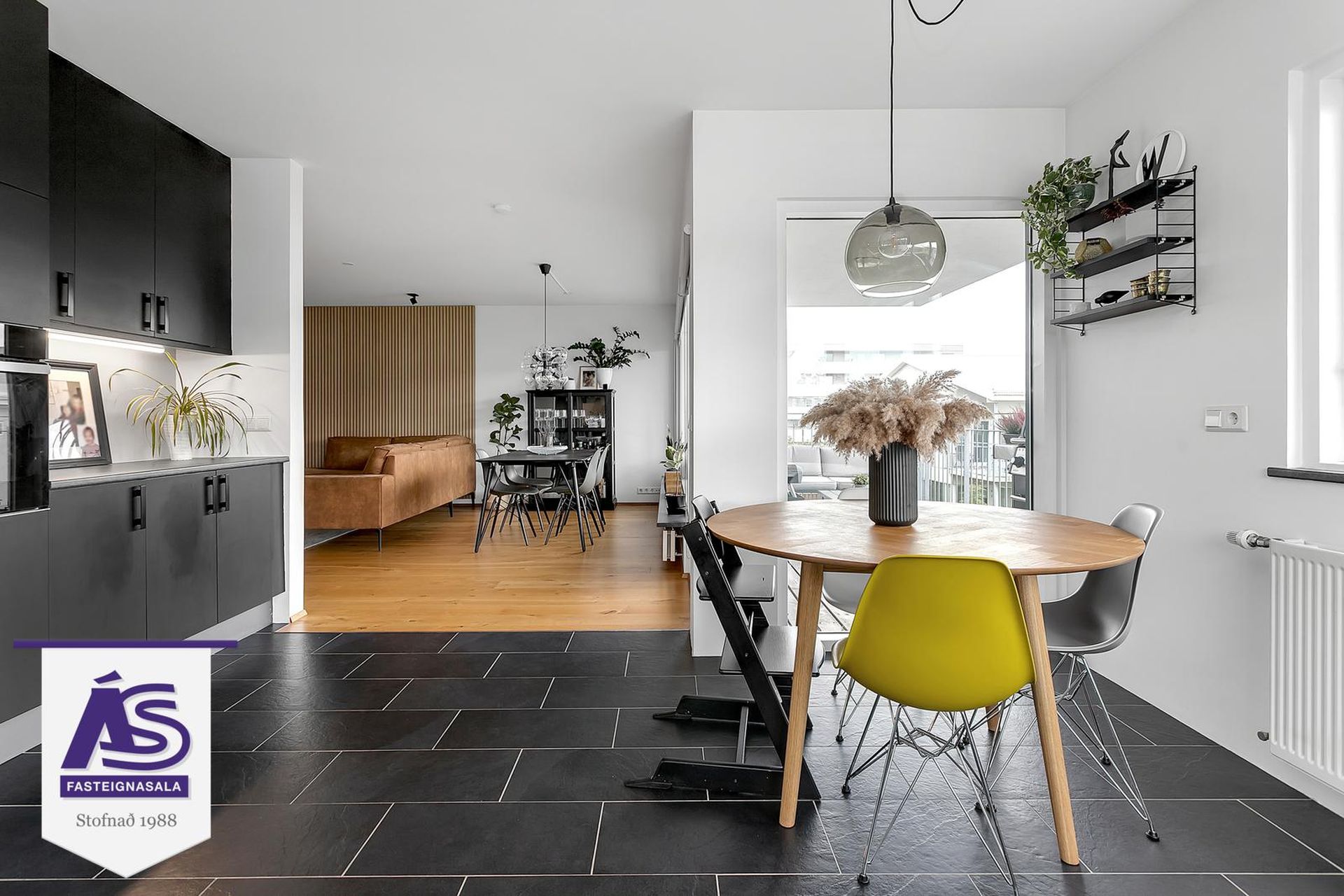 Engjavellir 3, 221 Hafnarfjörður
