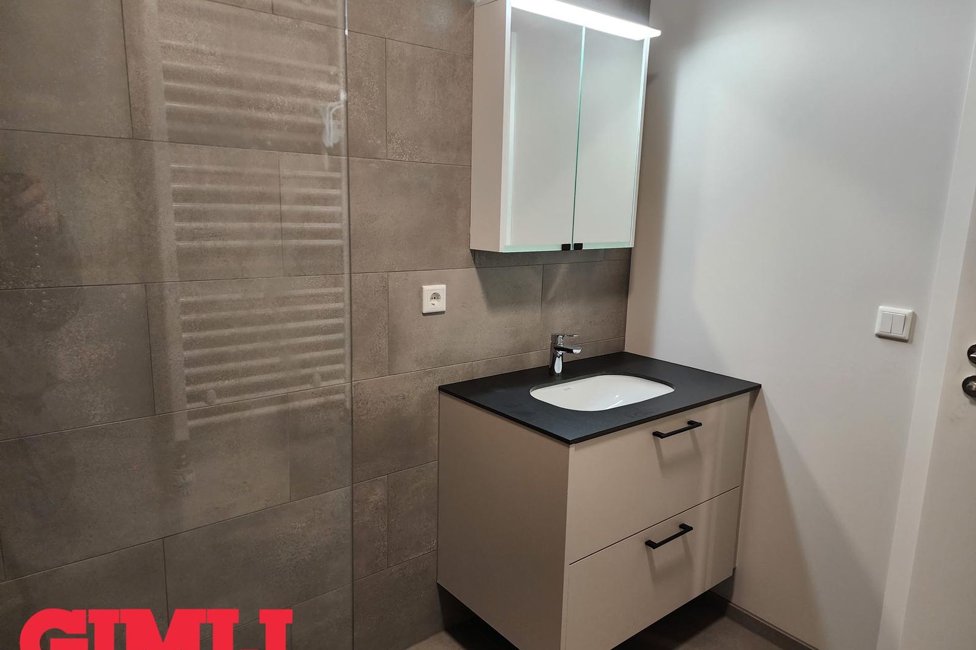 Hallgerðargata 1, 105 Reykjavík