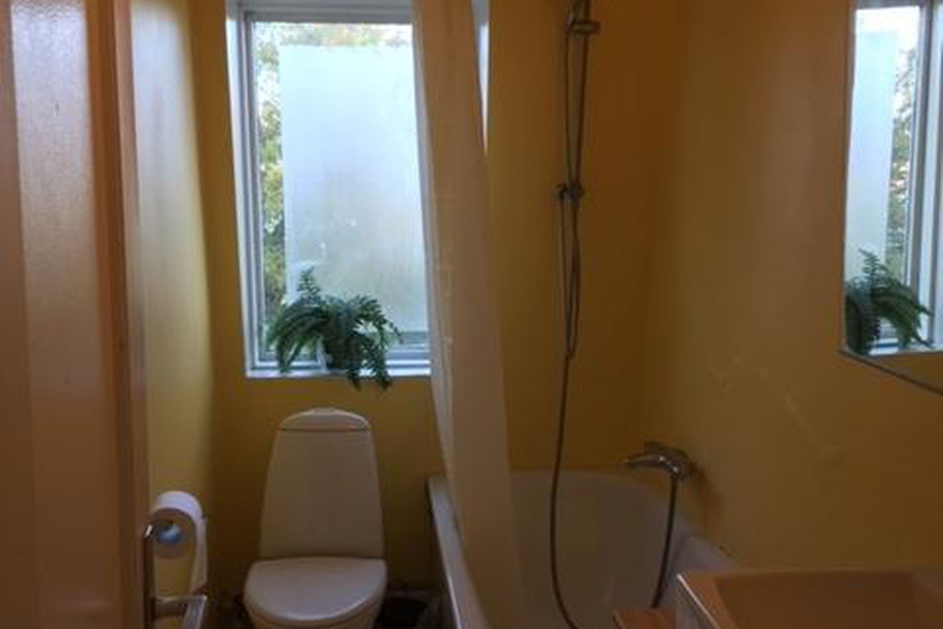 Gunnarsbraut 26, 105 Reykjavík