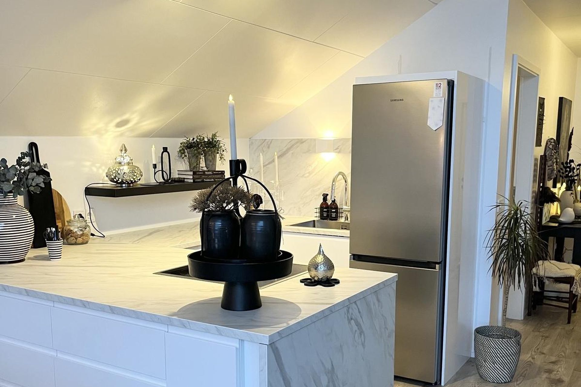 Hafnargata 50, 230 Reykjanesbær