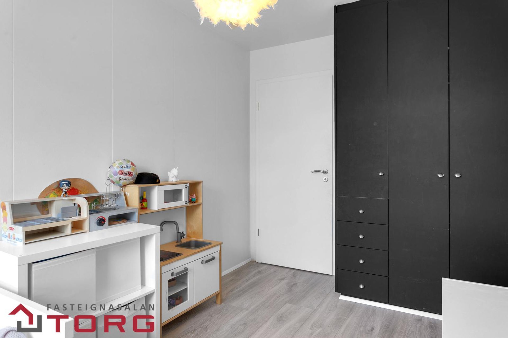 Traðarberg 1, 221 Hafnarfjörður
