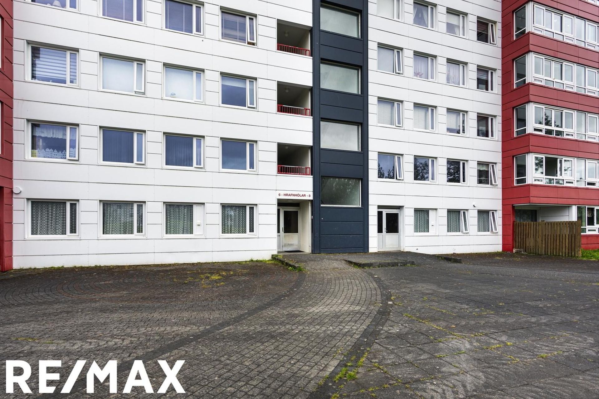Hrafnhólar 6 6-8 - 0101, 111 Reykjavík
