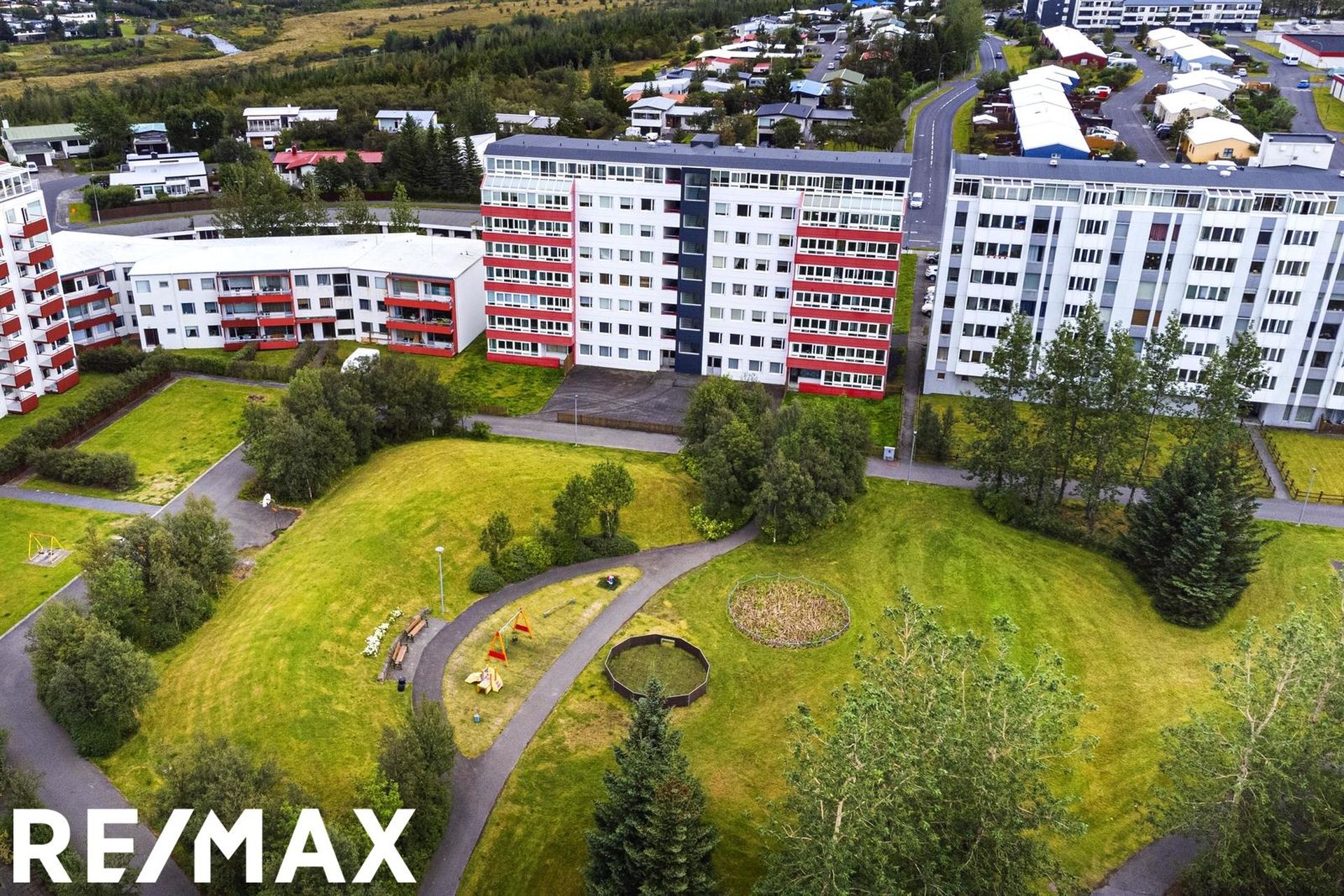 Hrafnhólar 6 6-8 - 0101, 111 Reykjavík