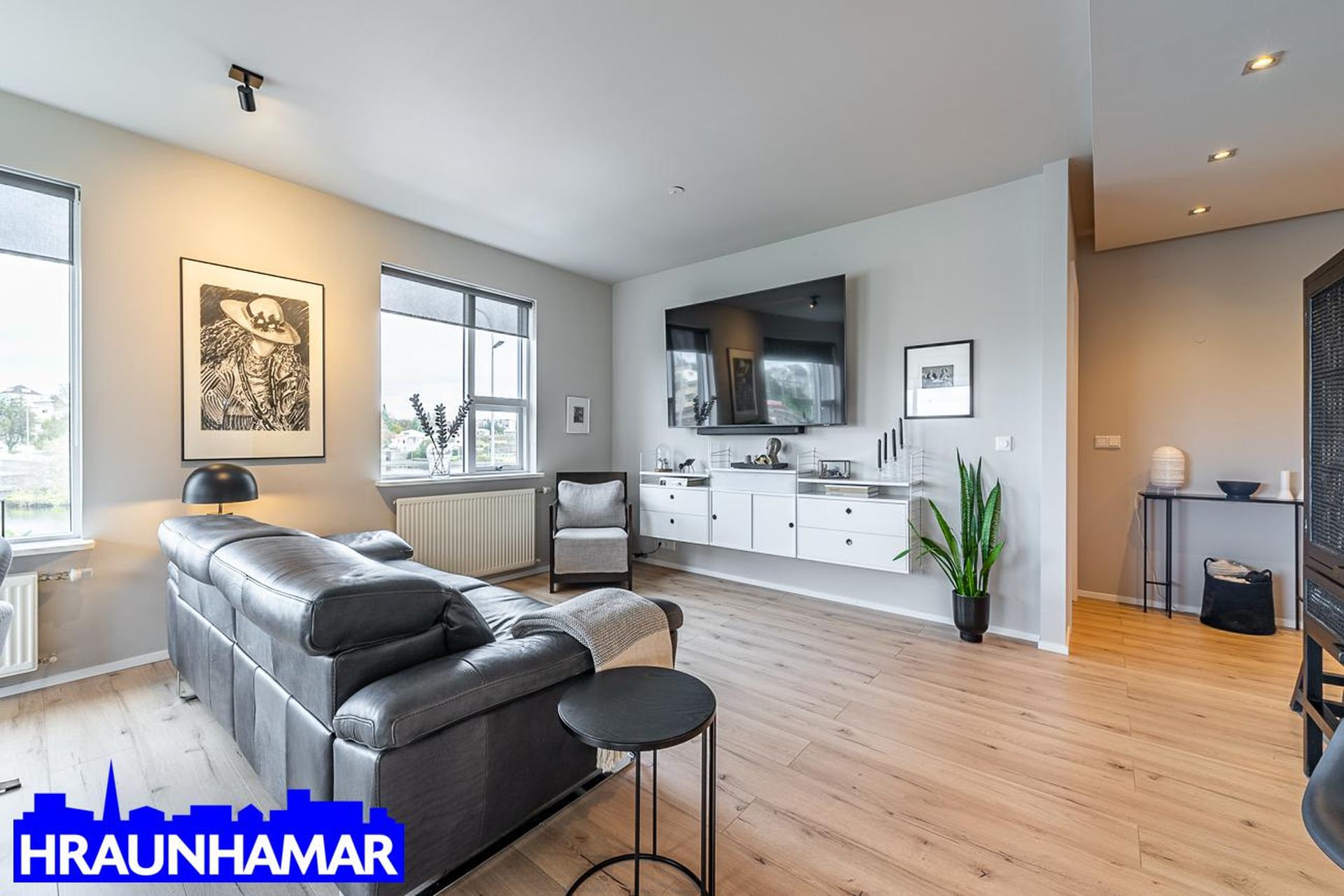 Lækjargata 28, 220 Hafnarfjörður