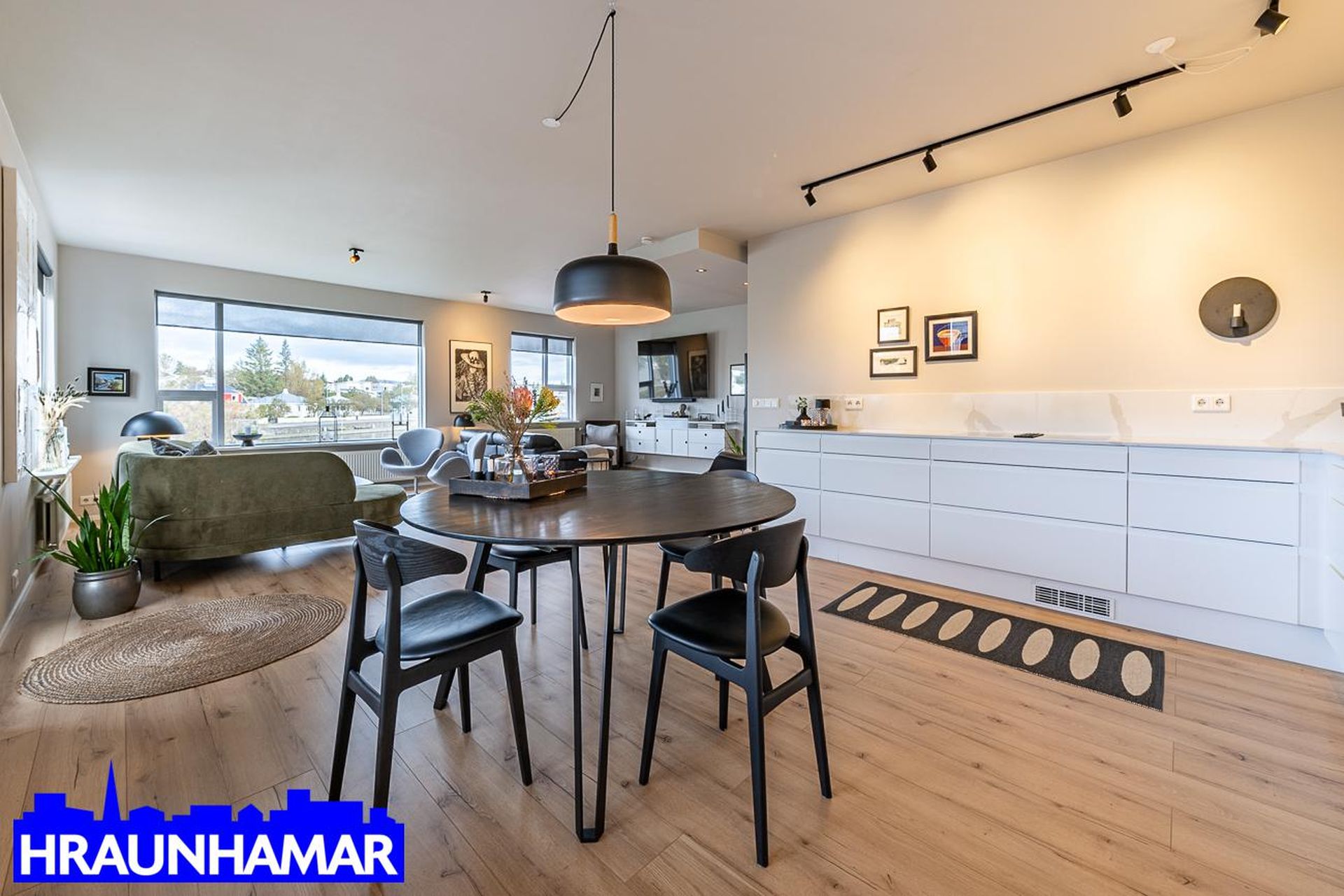 Lækjargata 28, 220 Hafnarfjörður