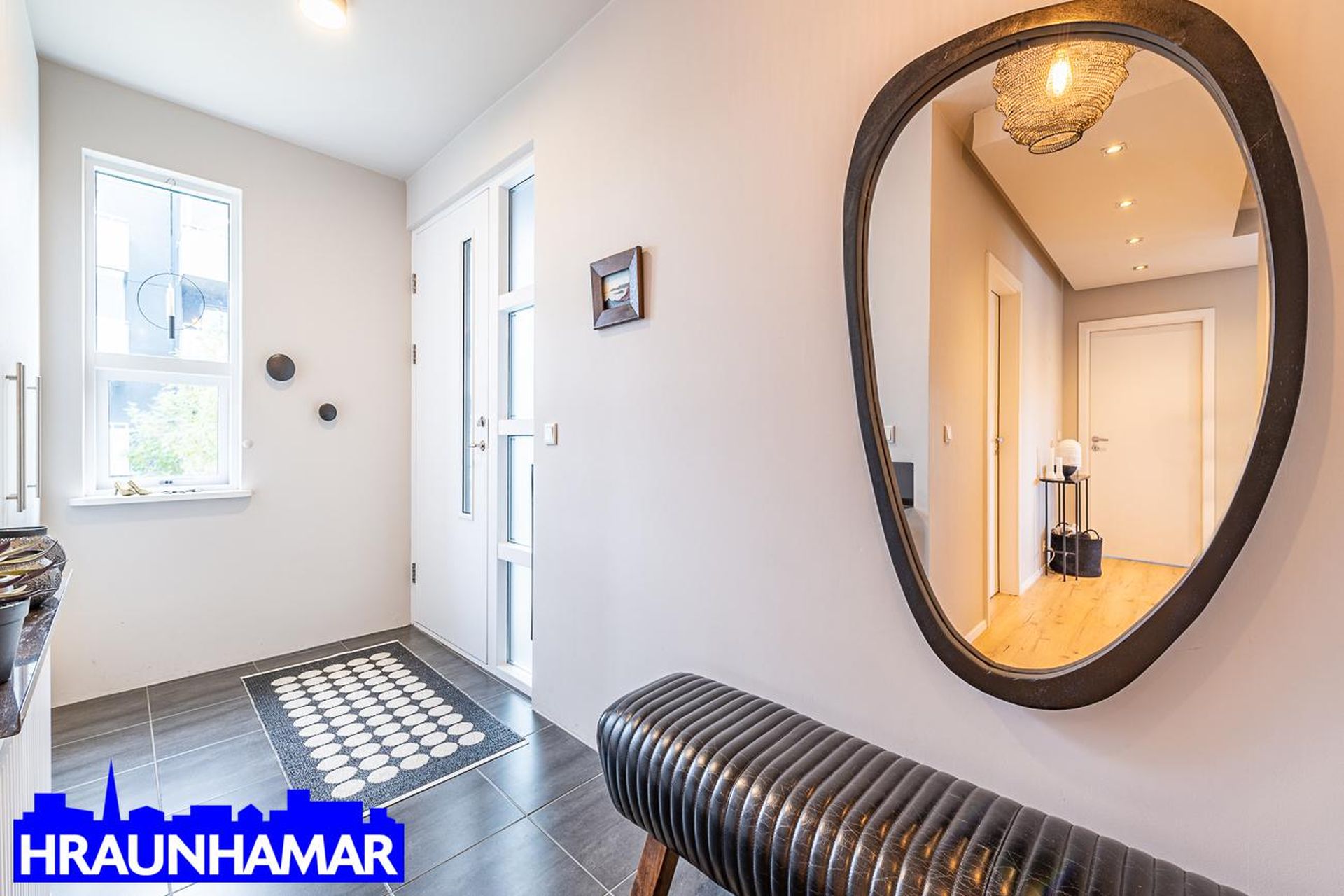 Lækjargata 28, 220 Hafnarfjörður