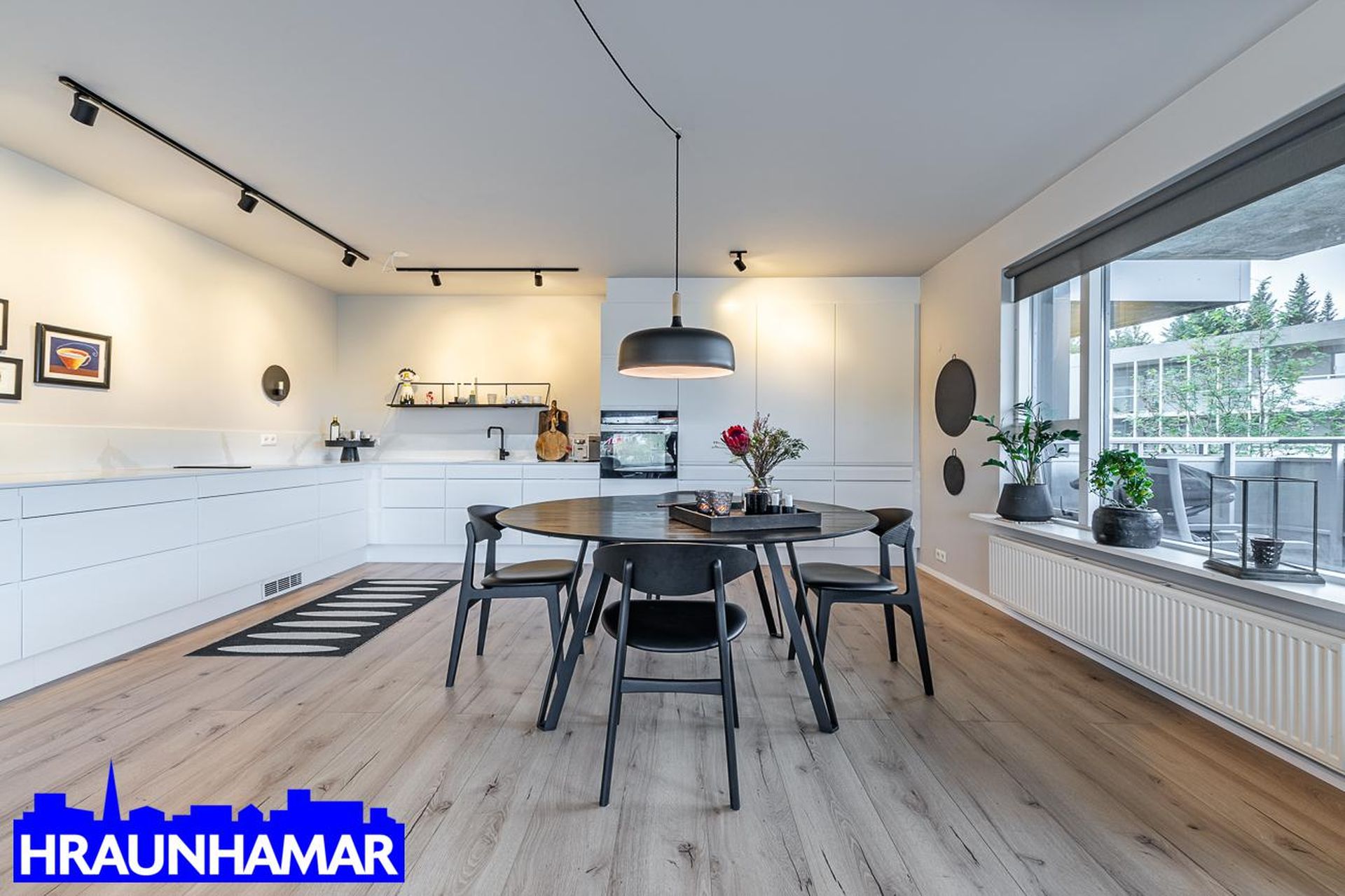 Lækjargata 28, 220 Hafnarfjörður