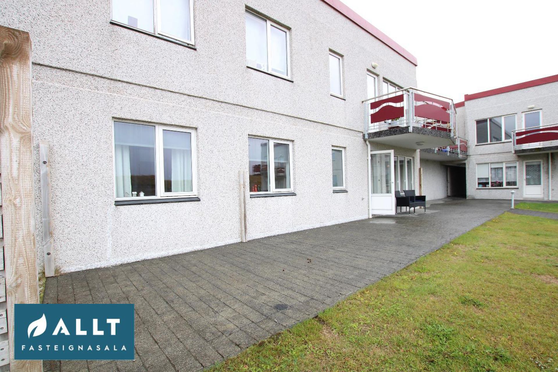 Engjadalur 2, 260 Reykjanesbær