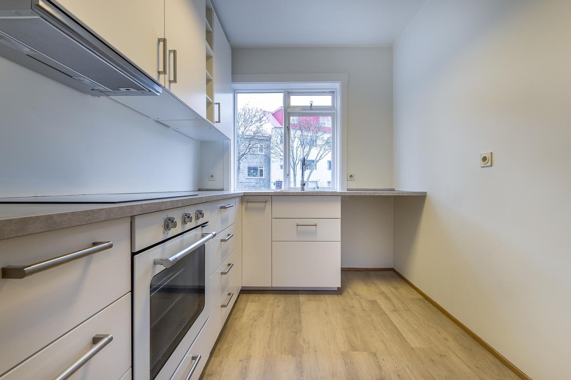 Brávallagata 46, 101 Reykjavík