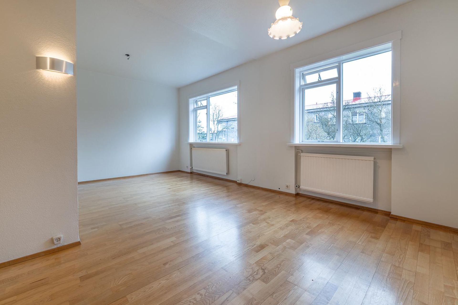 Brávallagata 46, 101 Reykjavík