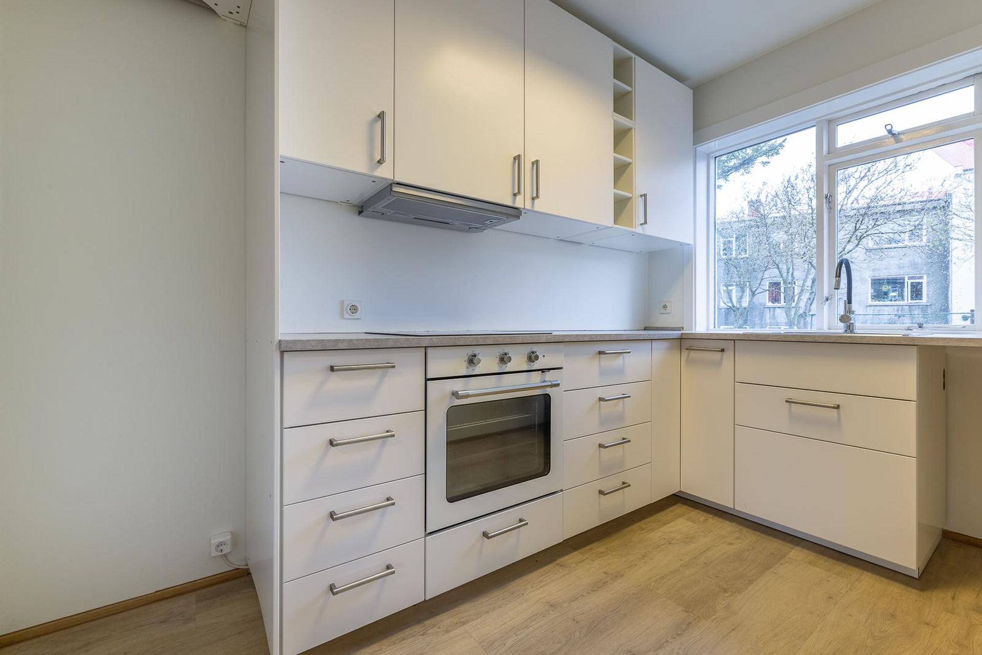 Brávallagata 46, 101 Reykjavík
