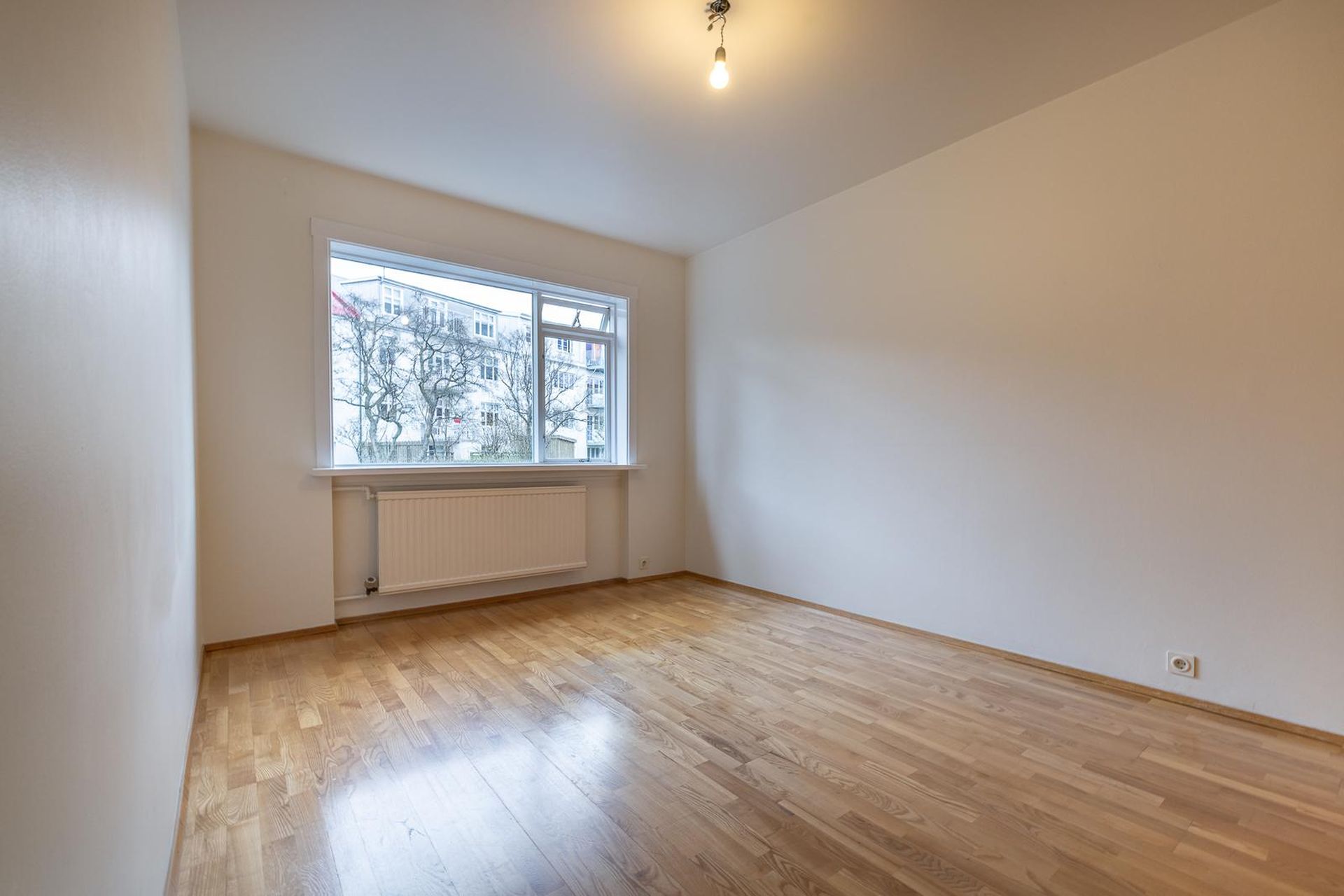 Brávallagata 46, 101 Reykjavík