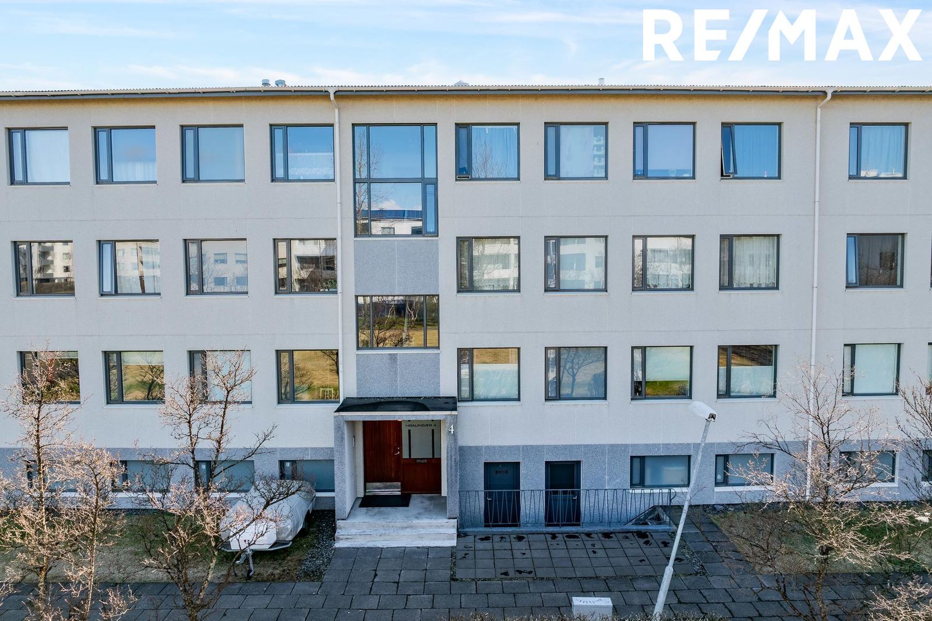 Hraunbær 4, 110 Reykjavík