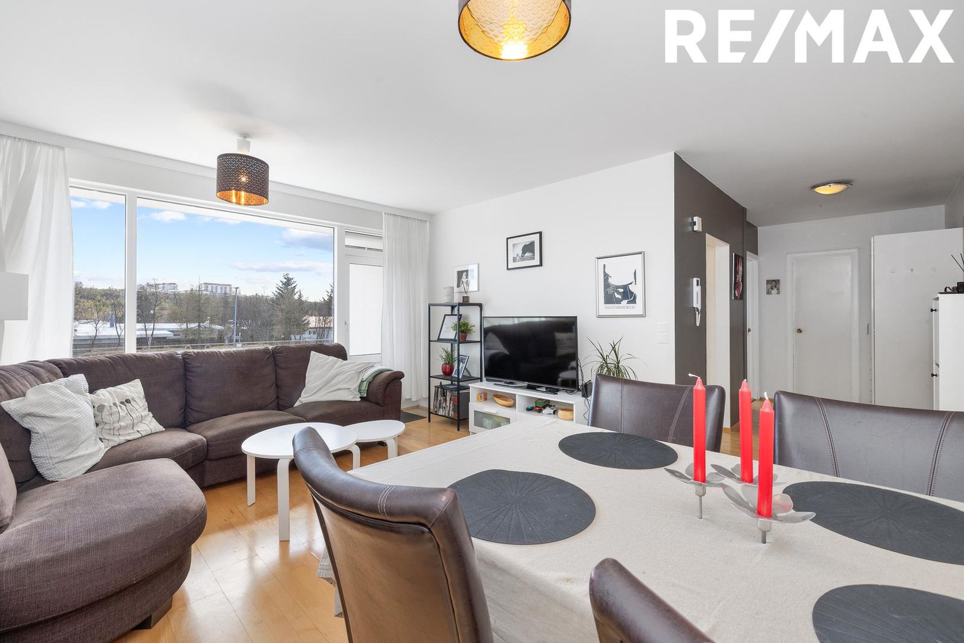 Hraunbær 4, 110 Reykjavík